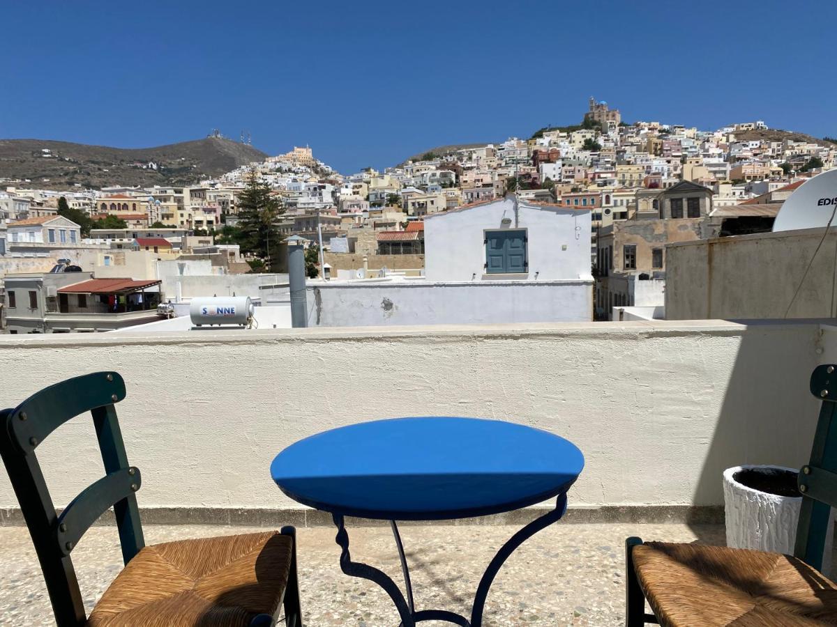 Porto Appartement Ermoupoli Buitenkant foto