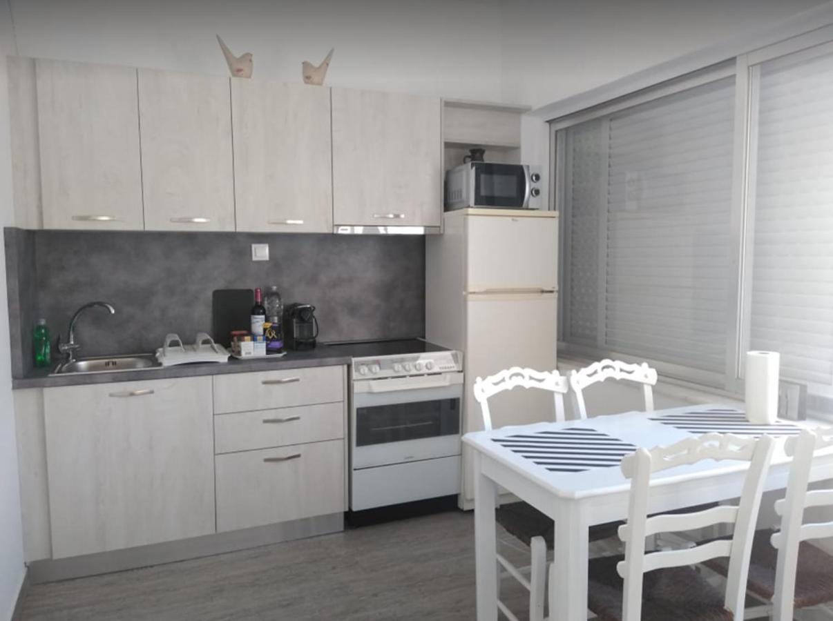 Porto Appartement Ermoupoli Buitenkant foto